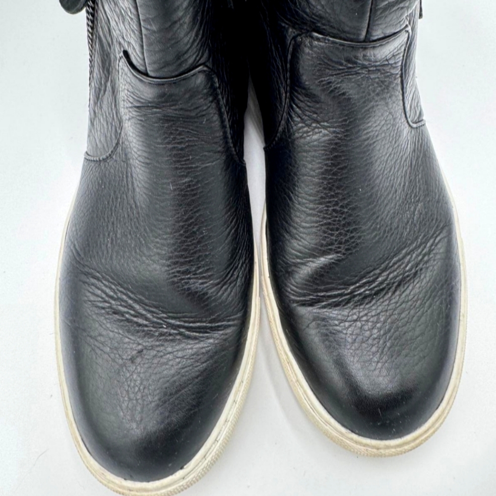 Carolee Black Ankle Boots Sleek Leather Design